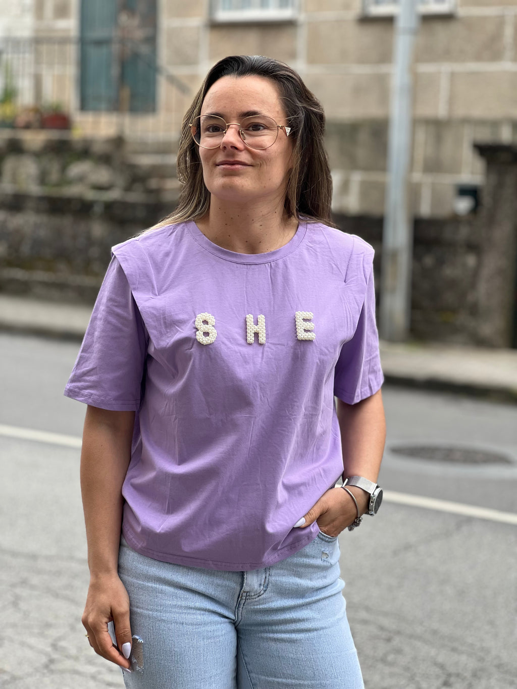 T-shirt she