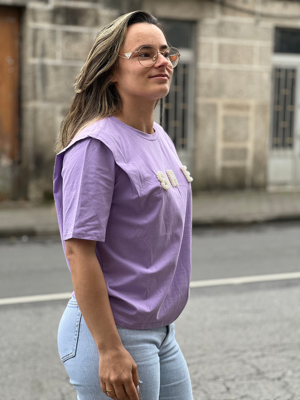 T-shirt she