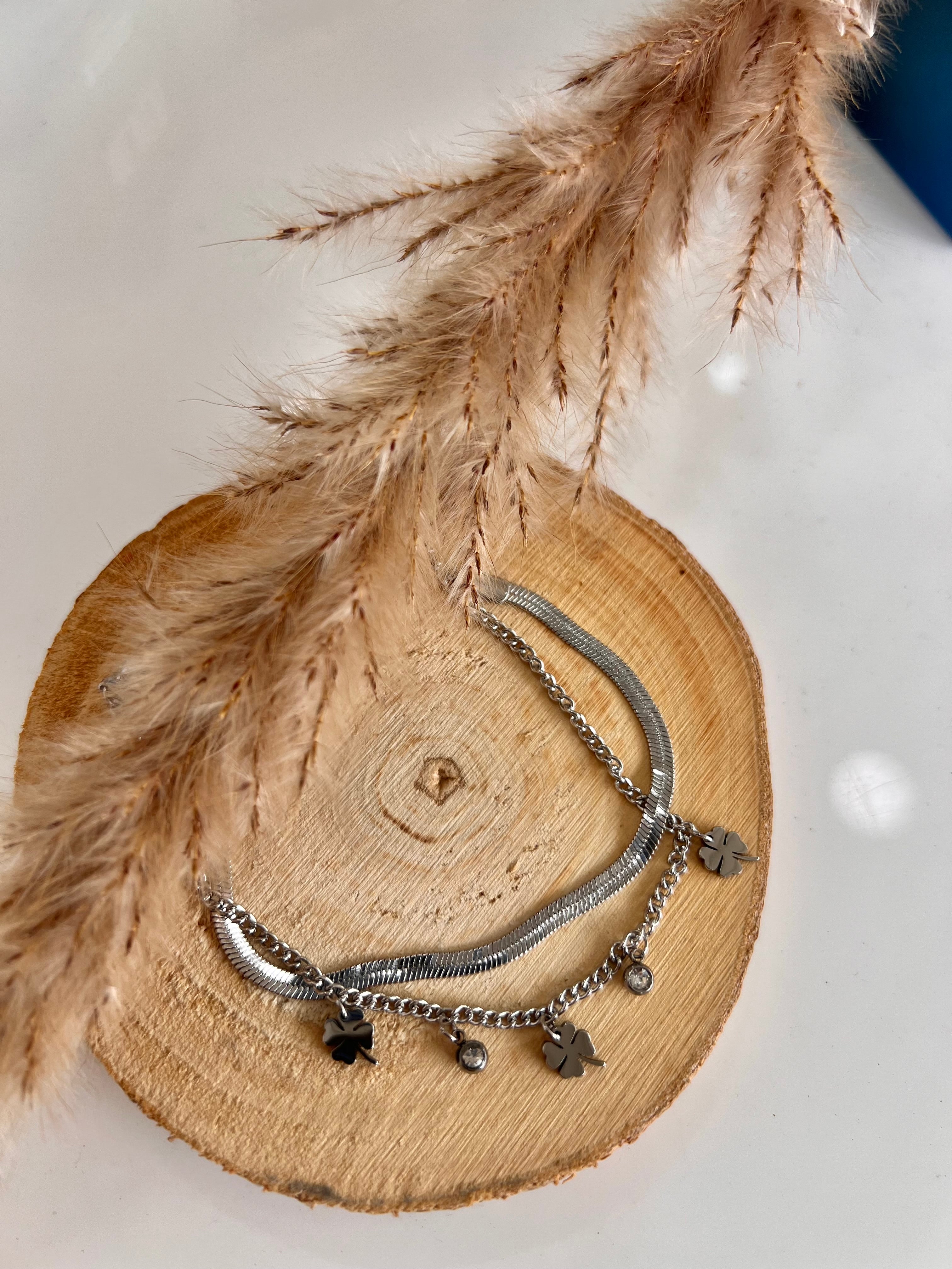 Pulseira trevo