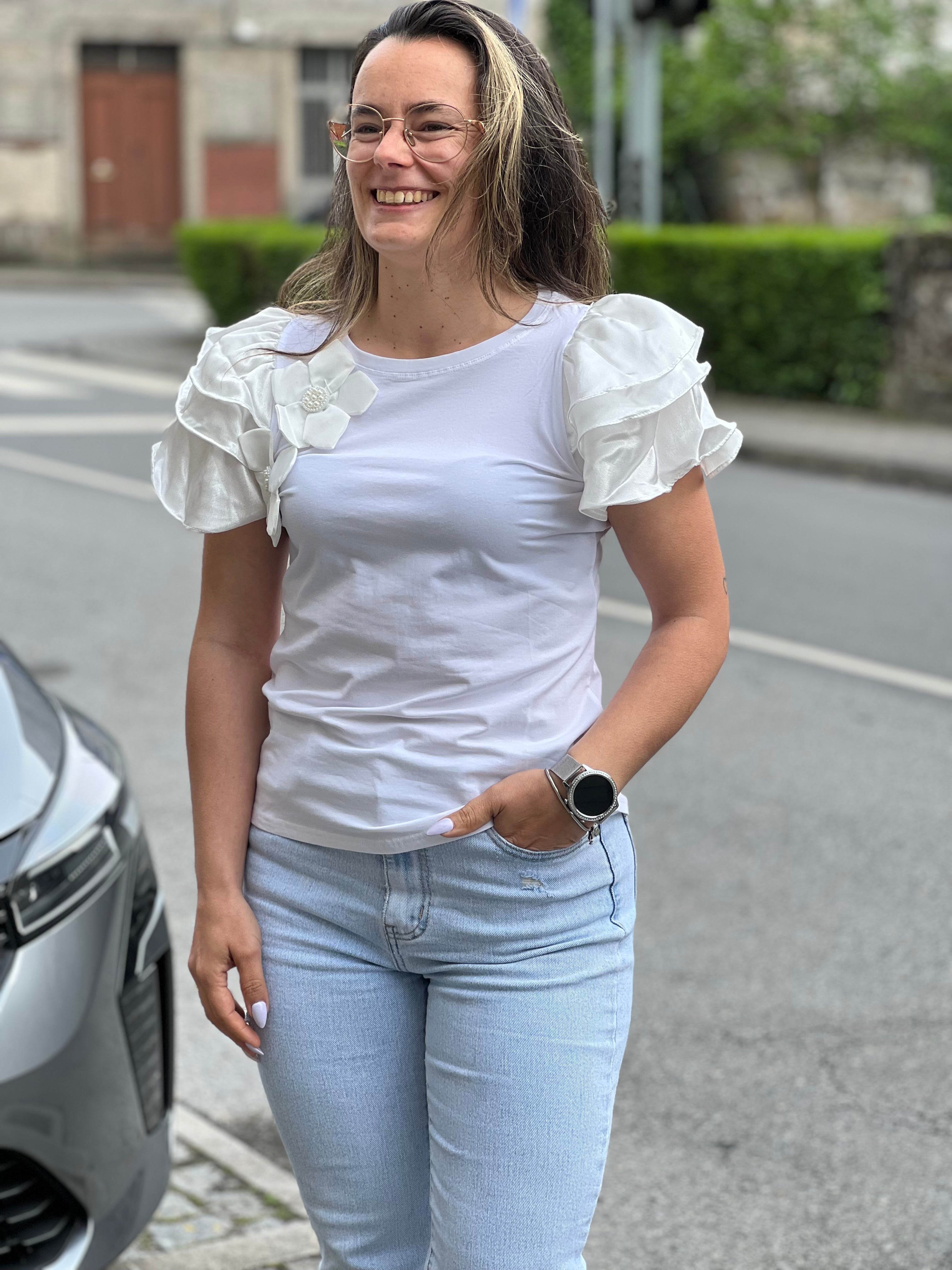 T-shirt flower
