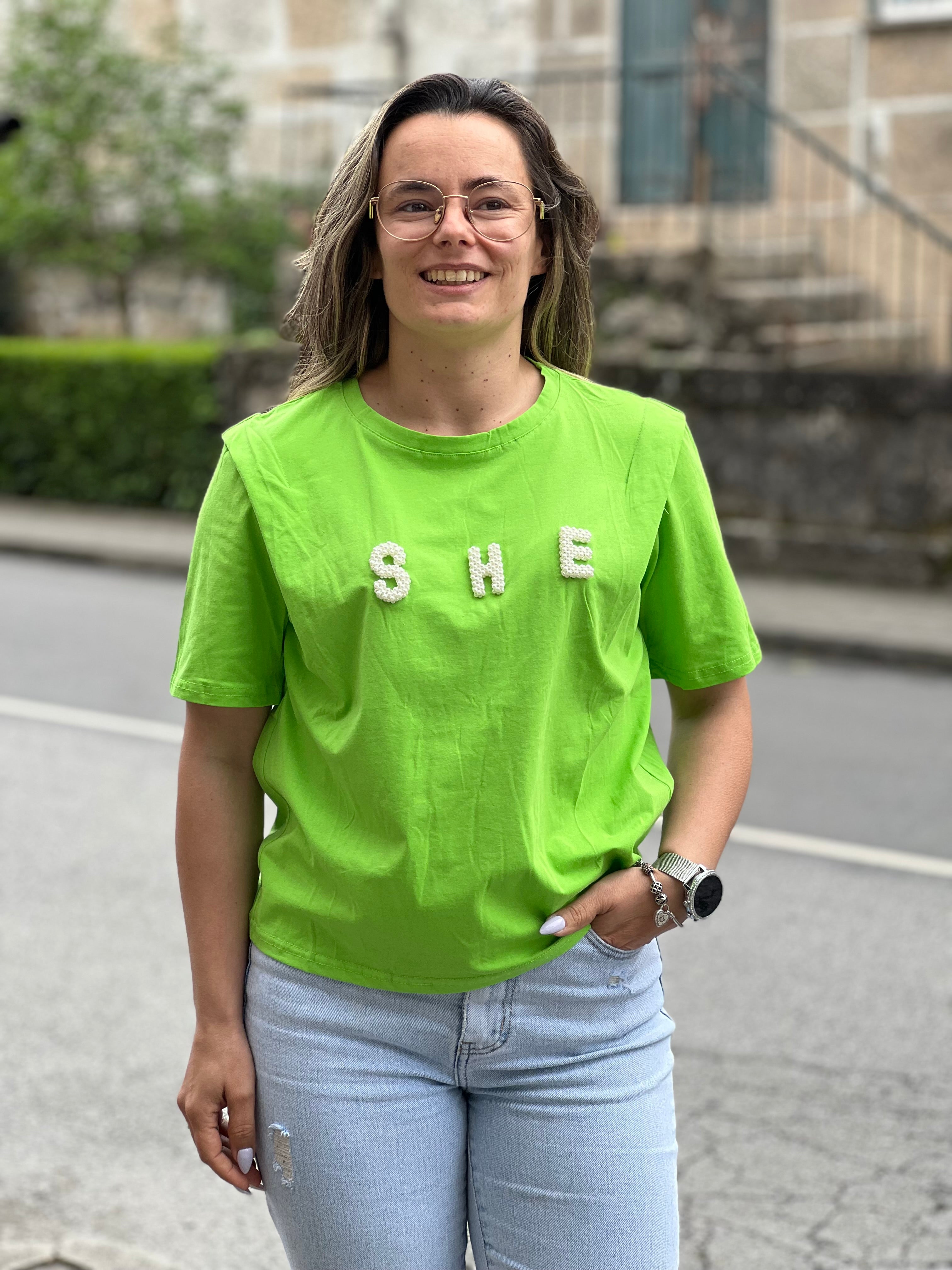 T-shirt she